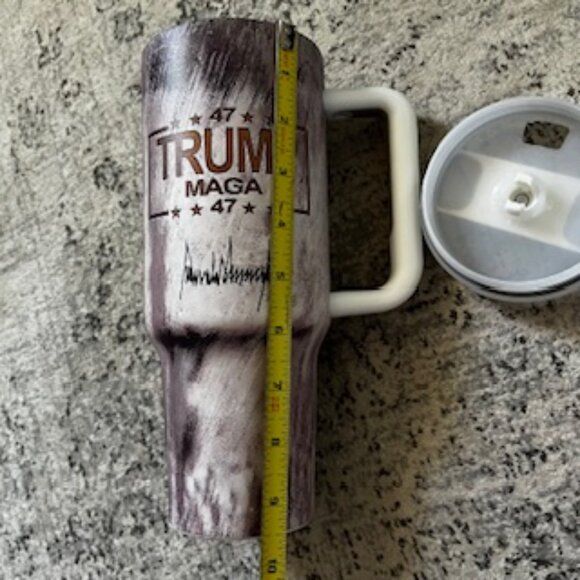🧡3/15 Never been used Trump 47 MAGA Tumbler 38 oz - Picture 8 of 11